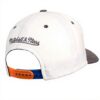 Cappellino da baseball Mitchell Ness Logo 110 Weekend Bianco