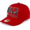 Cappellino Chicago Bulls Mitchell Ness NBA Snapback Rosso