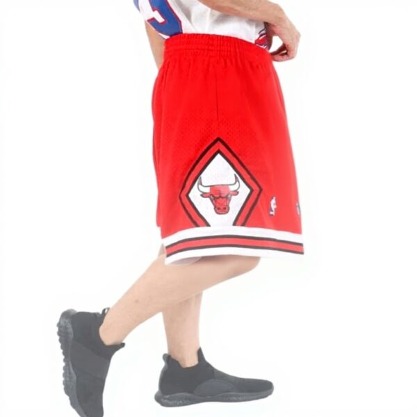 Pantaloncini Chicago Bulls Mitchell Ness Swingman Strada